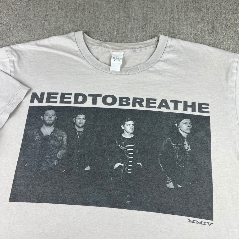 Needtobreathe Band T-Shirt Mens Medium Tan Graphic MMIV Rock Music Tee Y2K